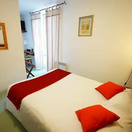 Logis Le Relais Des Remparts